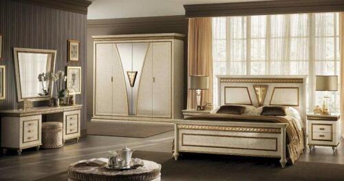 Style 117 CLBR - Classic Bedroom Furniture