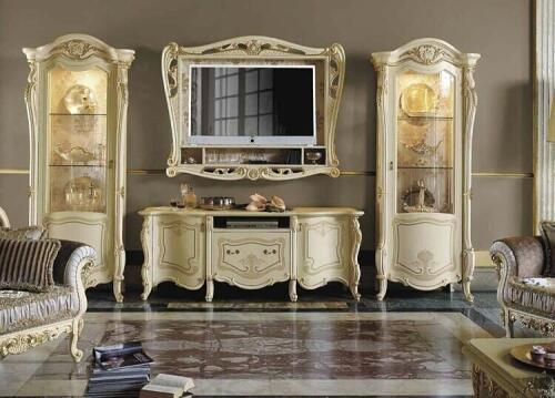 Style 324 CLLR - Classic and Luxury Living Room Furniture